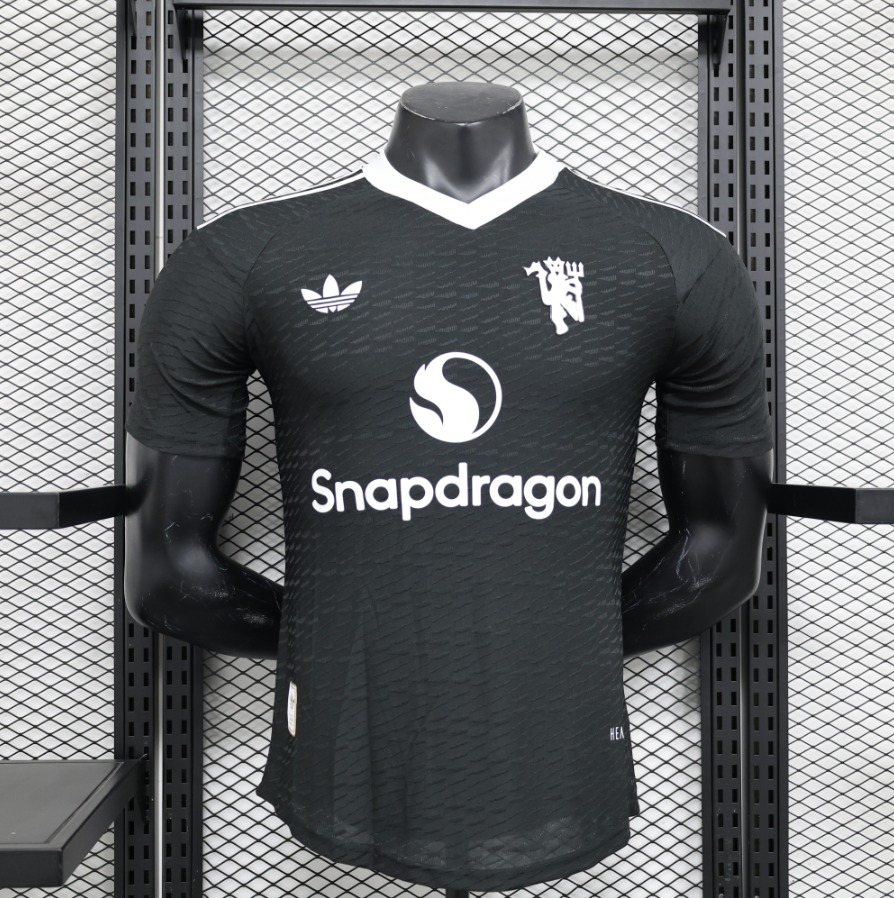 Camiseta de fútbol Manchester United 24-25 — edición especial, Versión jugador 3