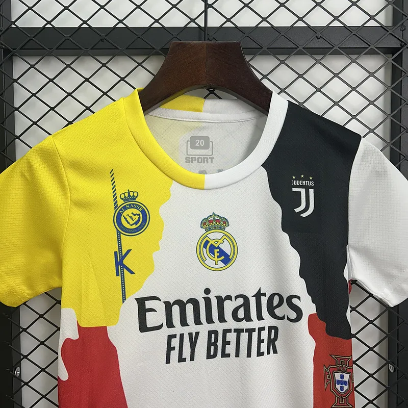 Football kit Kids Cristiano Ronaldo — édition commémorative, maillot + short 3